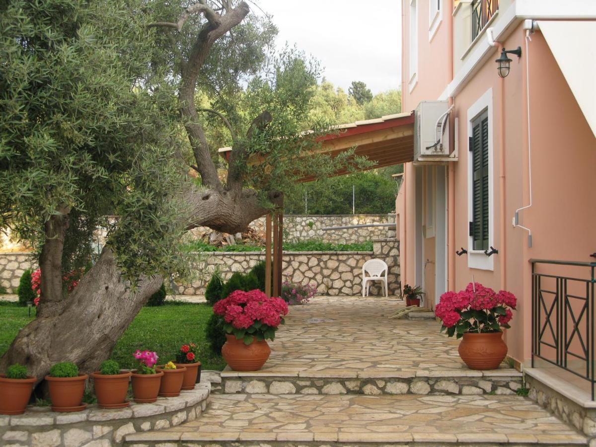 Tsoukaládhes Esperia Studios מראה חיצוני תמונה